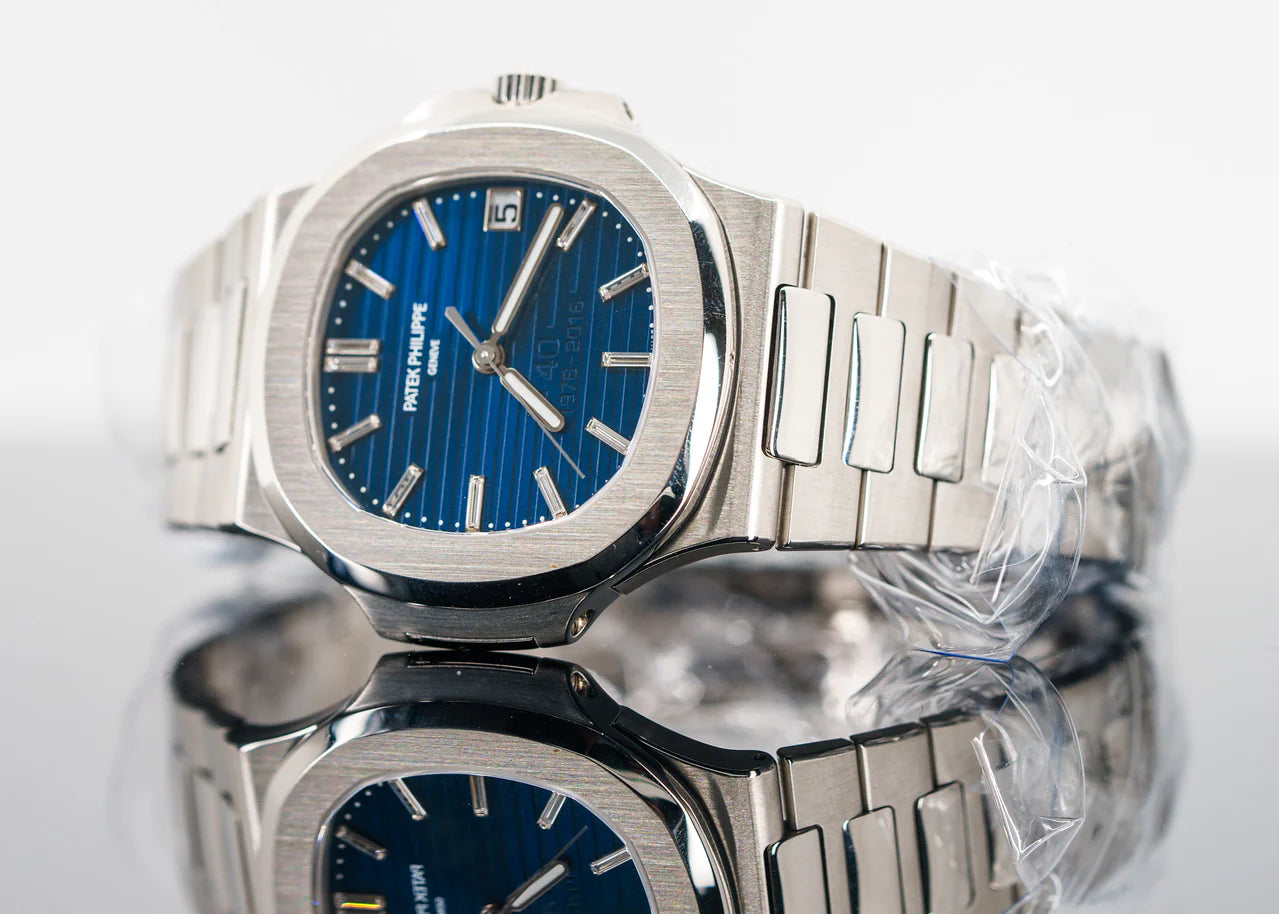 Quartz Silver Chain Watch