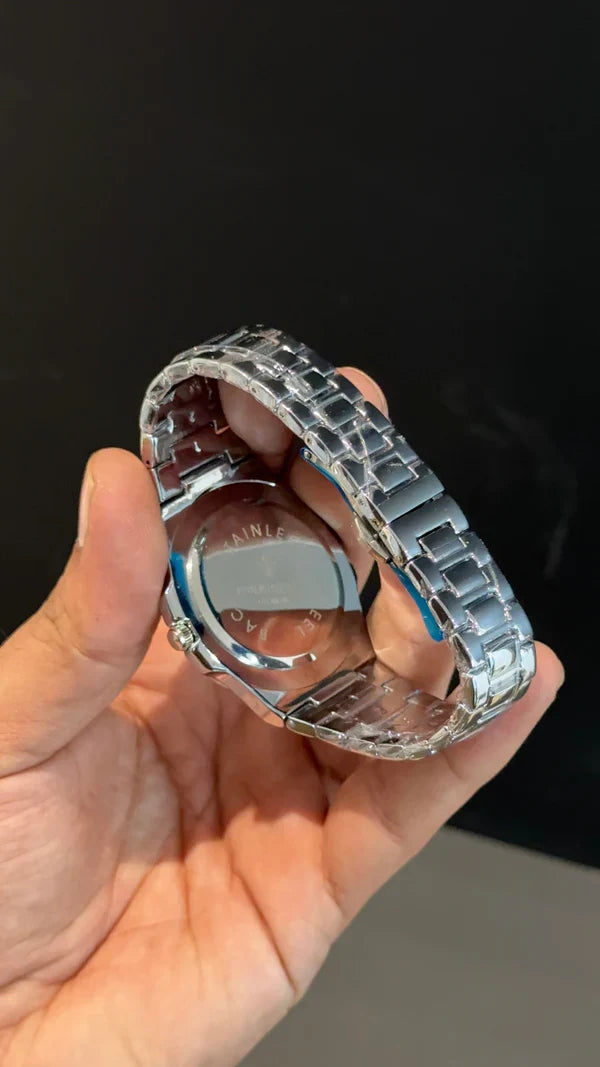 Quartz Silver Chain Watch