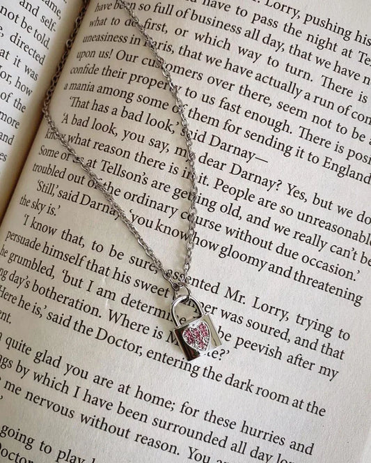 "Stunning Glittery Silver Lock Pendant - Unique Jewelry"